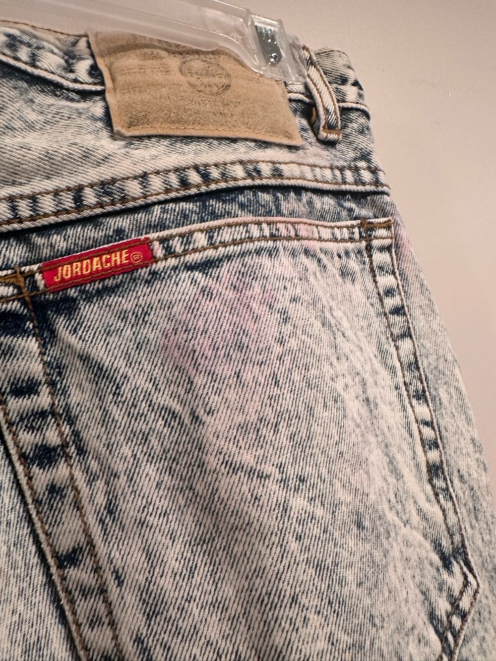 Jordache Men’s Slim Acid Wash Gray Jeans - Picture 15 of 16